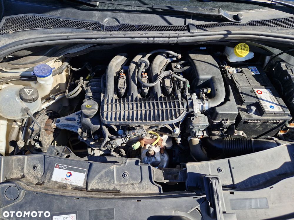 Citroën C3 Pure Tech 83 S&S C-SERIES - 11