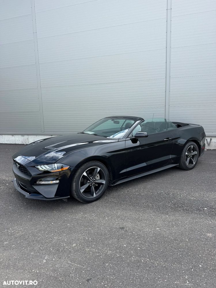 Ford Mustang 2.3 EcoBoost Aut. - 3