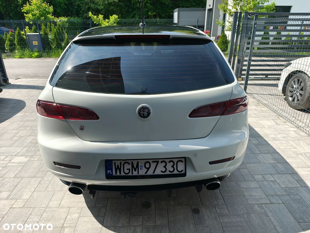 Alfa Romeo 159 - 5