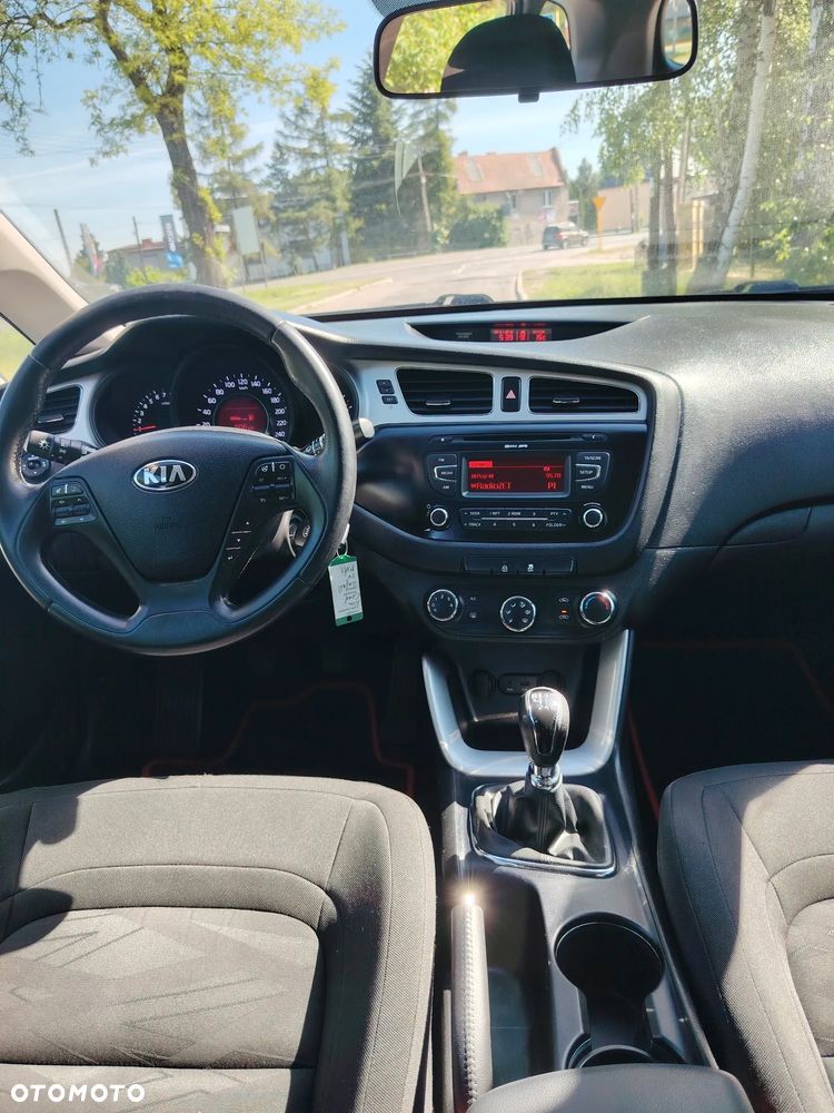 Kia Ceed 1.6 GDI Business Line - 7