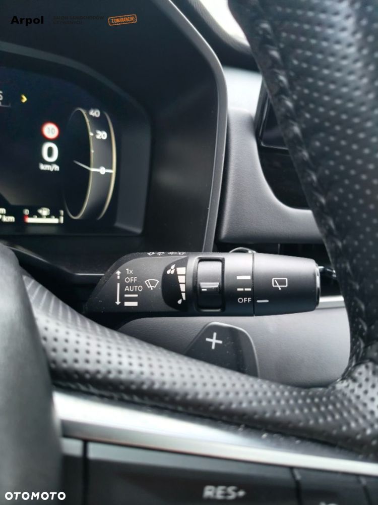 Mitsubishi Outlander - 17