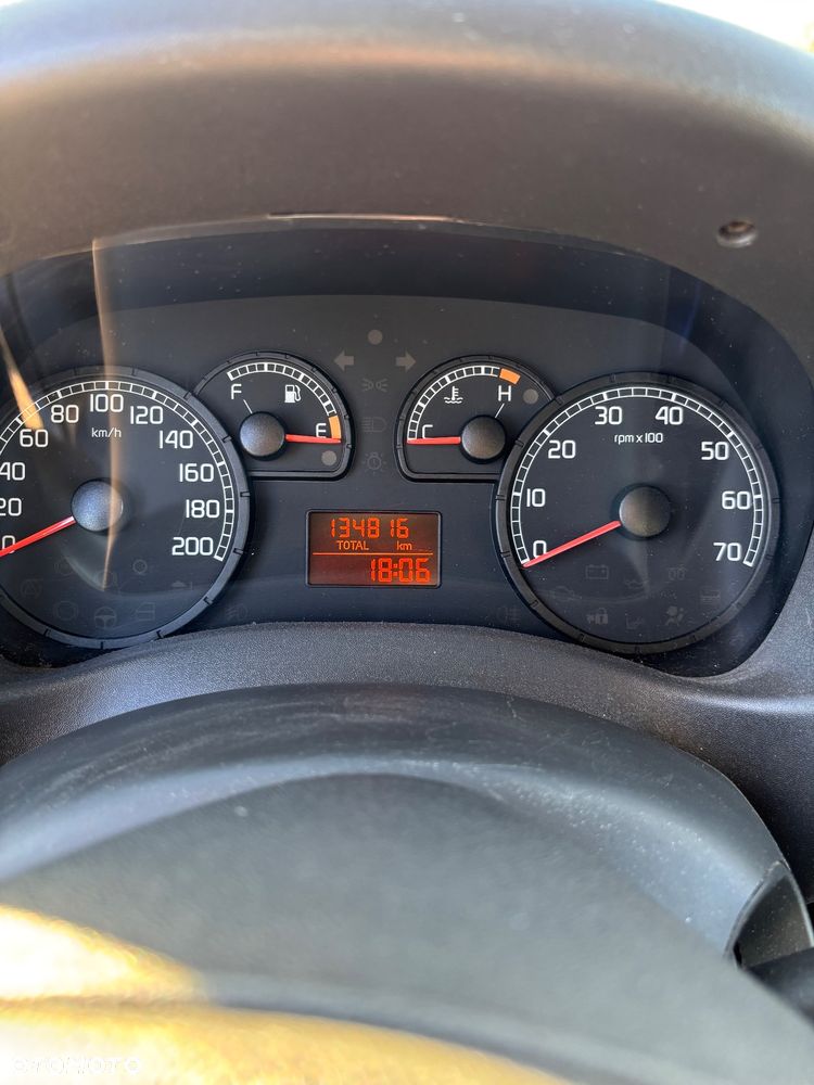Fiat Doblo 1.4 8V Family - 9