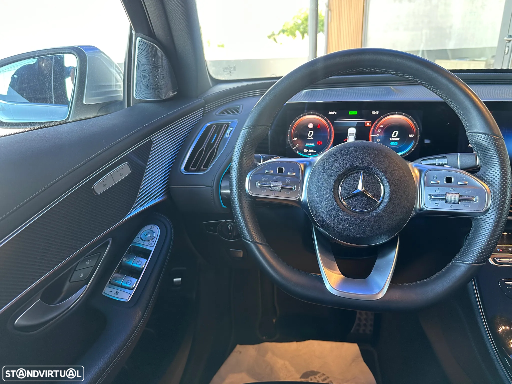 Mercedes-Benz EQC 400 4Matic AMG Line - 23