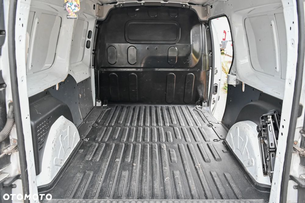 Renault KANGOO - 22
