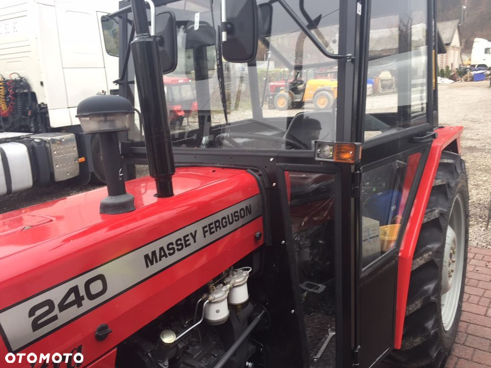 Massey Ferguson 240 - 14
