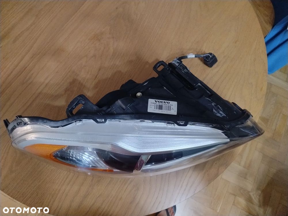 Lampa prawa Volvo XC60 USA 2013-2017 - 4