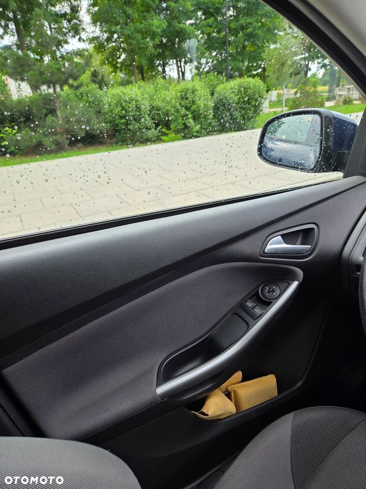 Ford Focus 1.0 EcoBoost Trend - 12