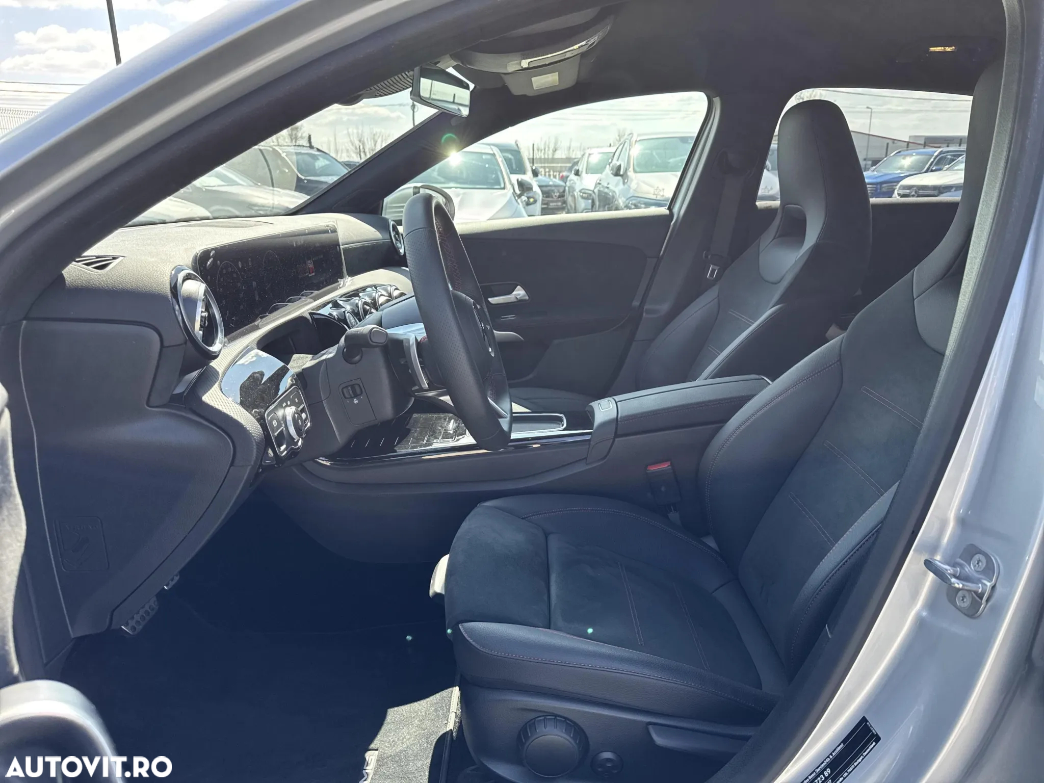 Mercedes-Benz A 220 4MATIC MHEV 8G-DCT - 14
