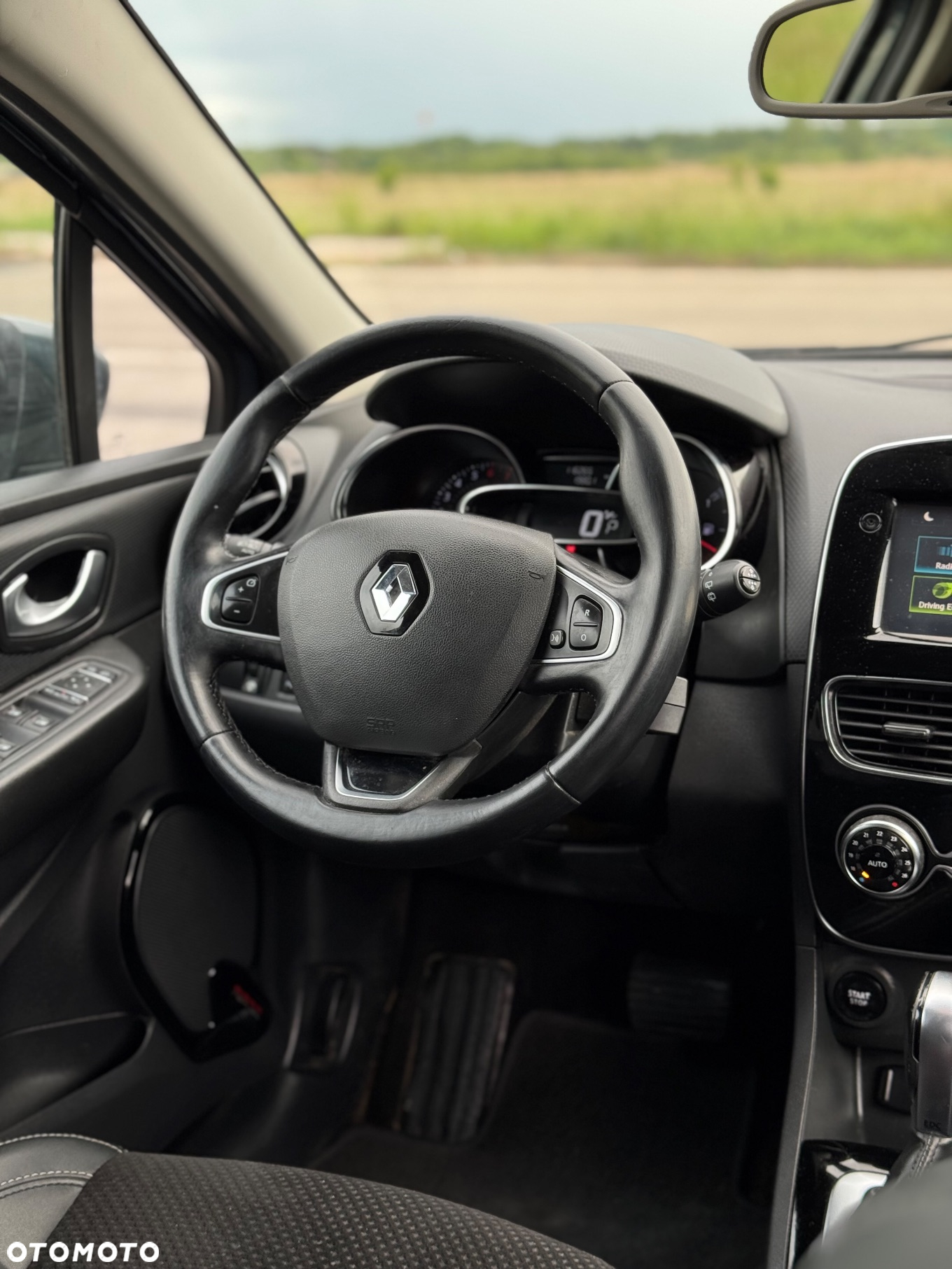 Renault Clio 1.2 TCe Expression EDC - 16