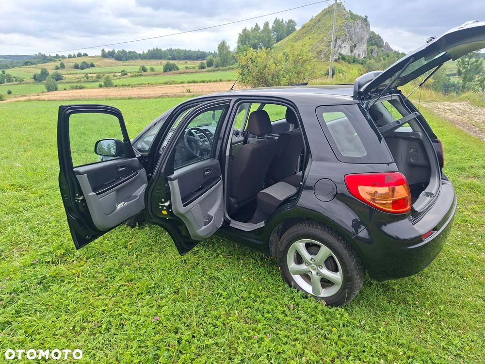 Suzuki SX4 - 13