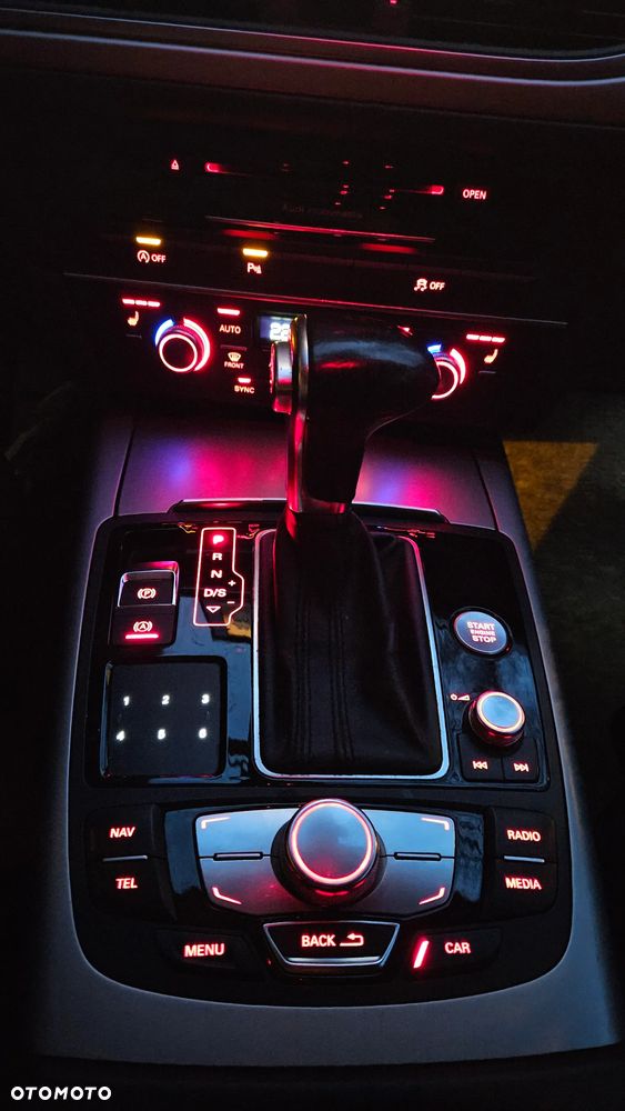 Audi A6 Avant 2.0 TDI Ultra DPF S tronic - 10