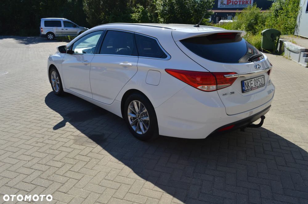 Hyundai i40 1.6 GDI Comfort + - 7