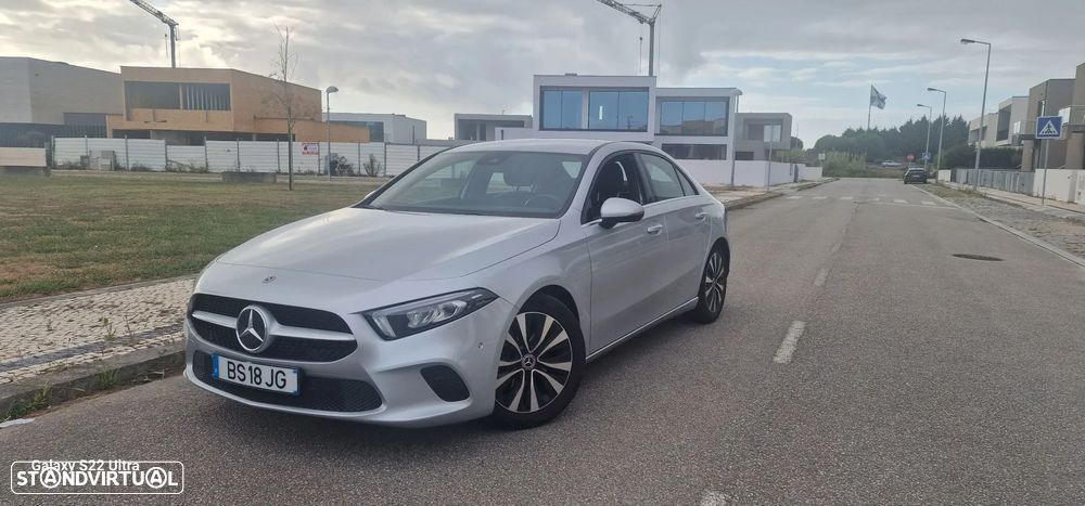 Mercedes-Benz A 180 Limousine d Business Solutions Frota Aut. - 1