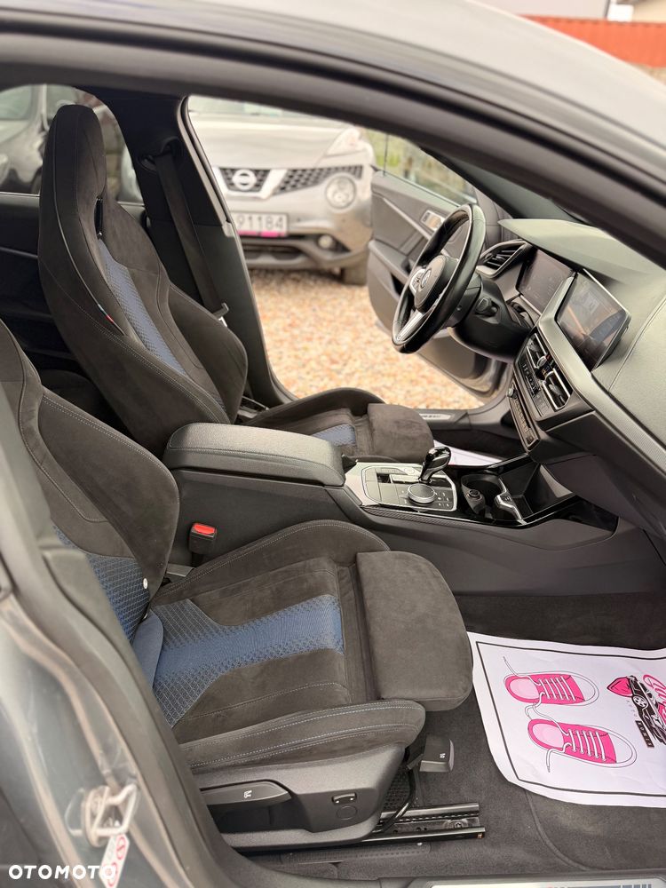 BMW Seria 2 218i GT M Sport - 25