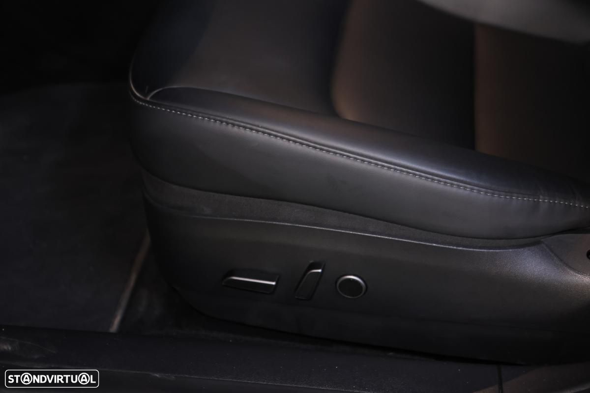 Tesla Model 3 Long Range AWD Dual Motor - 31