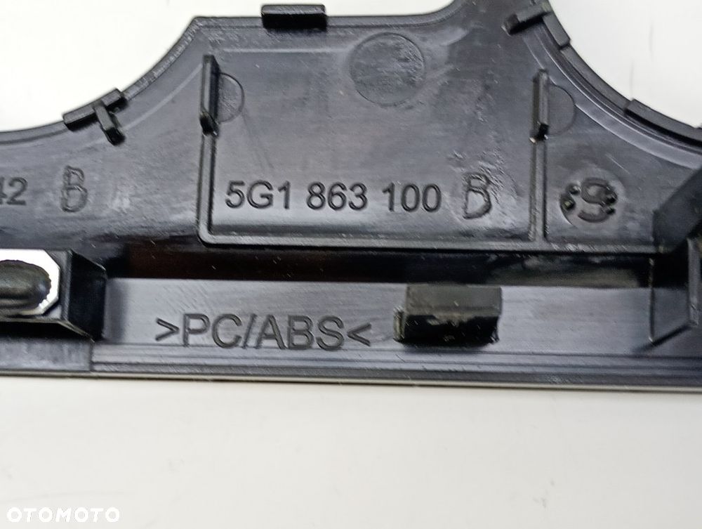 ramka obudowa licznika panelu nawiewu radia osłona vw golf VII 7 5G1863100B 5G1819743D 5G0857059 - 10