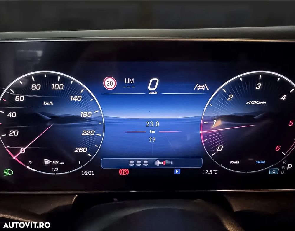 Mercedes-Benz GLC 220 d 4Matic 9G-TRONIC AMG Line Advanced - 20