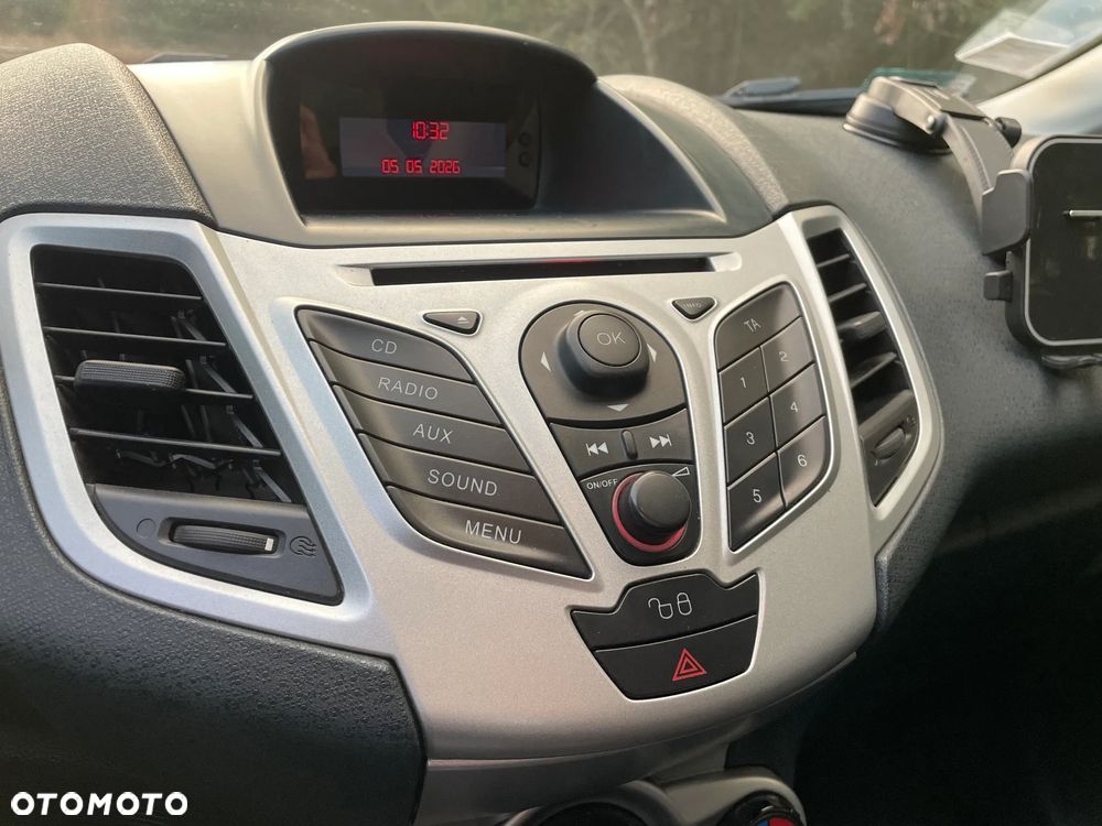 Ford Fiesta 1.25 Trend - 15