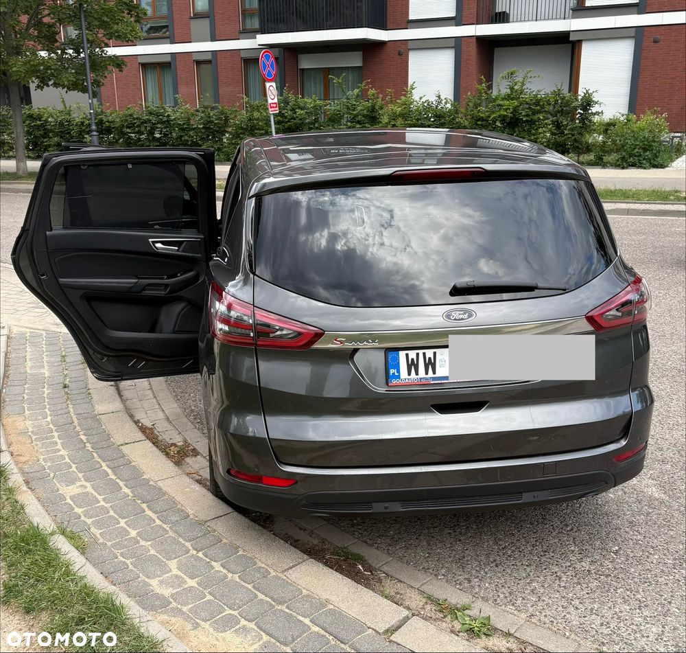 Ford S-Max 2.0 TDCi Titanium PowerShift - 24