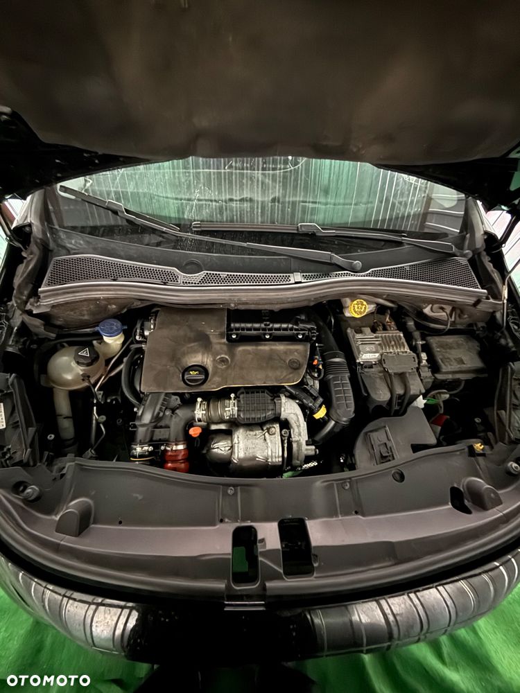 Peugeot 2008 BlueHDi FAP 120 STOP & START GT-Line Edition - 25