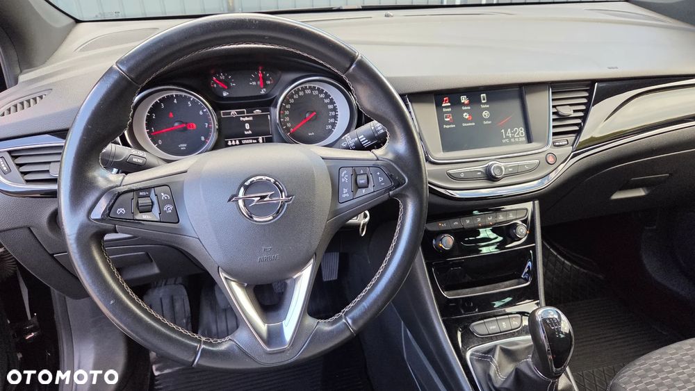 Opel Astra 1.4 Turbo Dynamic - 11