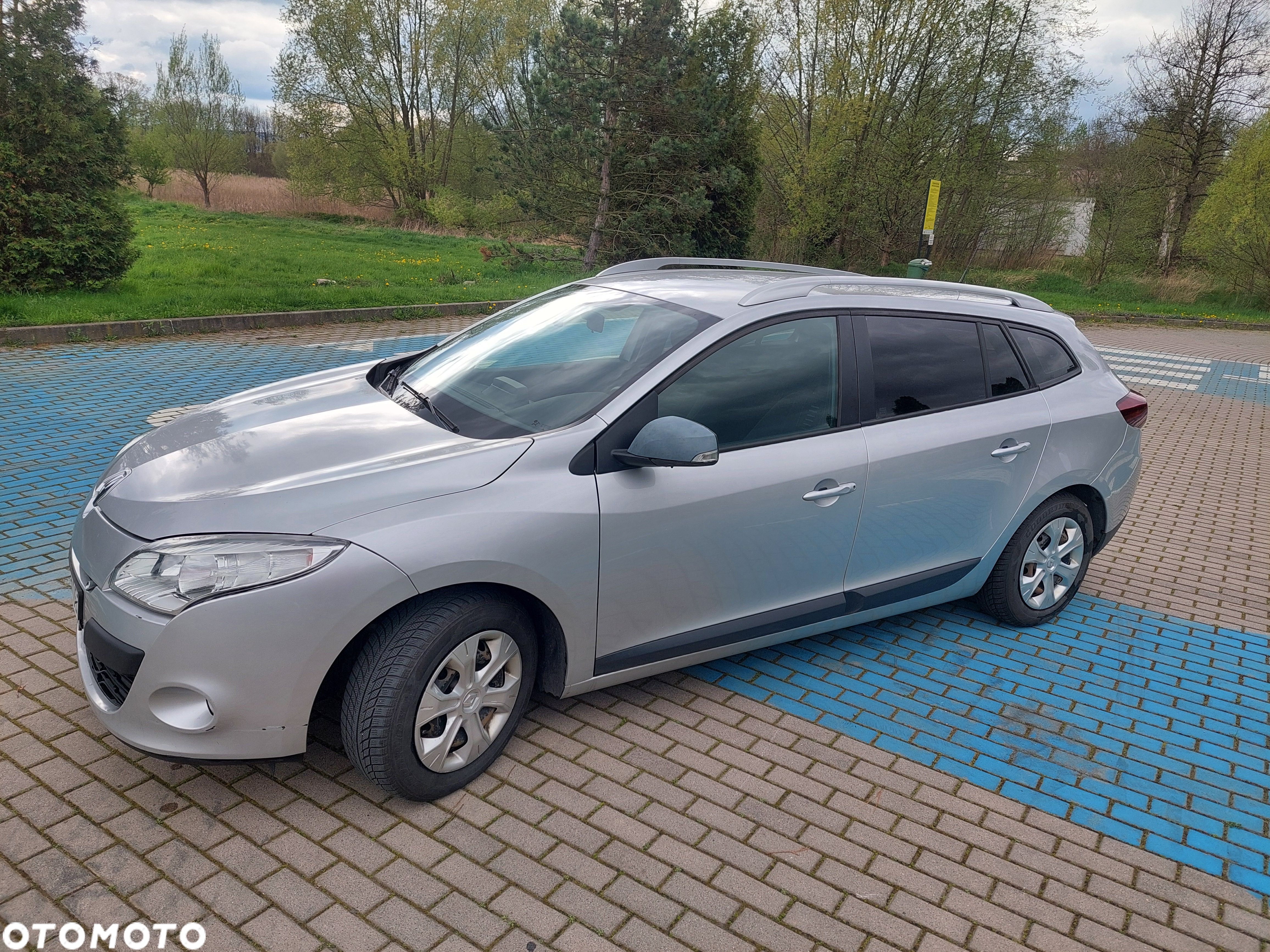 Renault Megane dCi 110 FAP Dynamique - 1