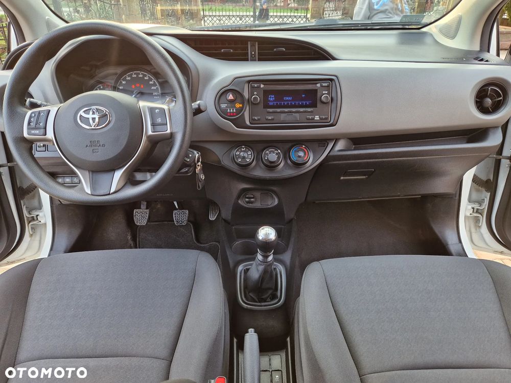 Toyota Yaris 1.5 Active - 16
