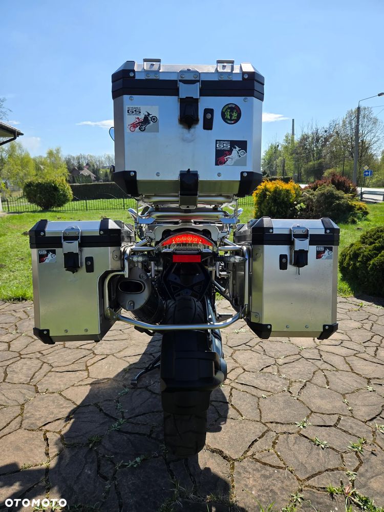 BMW R - 7
