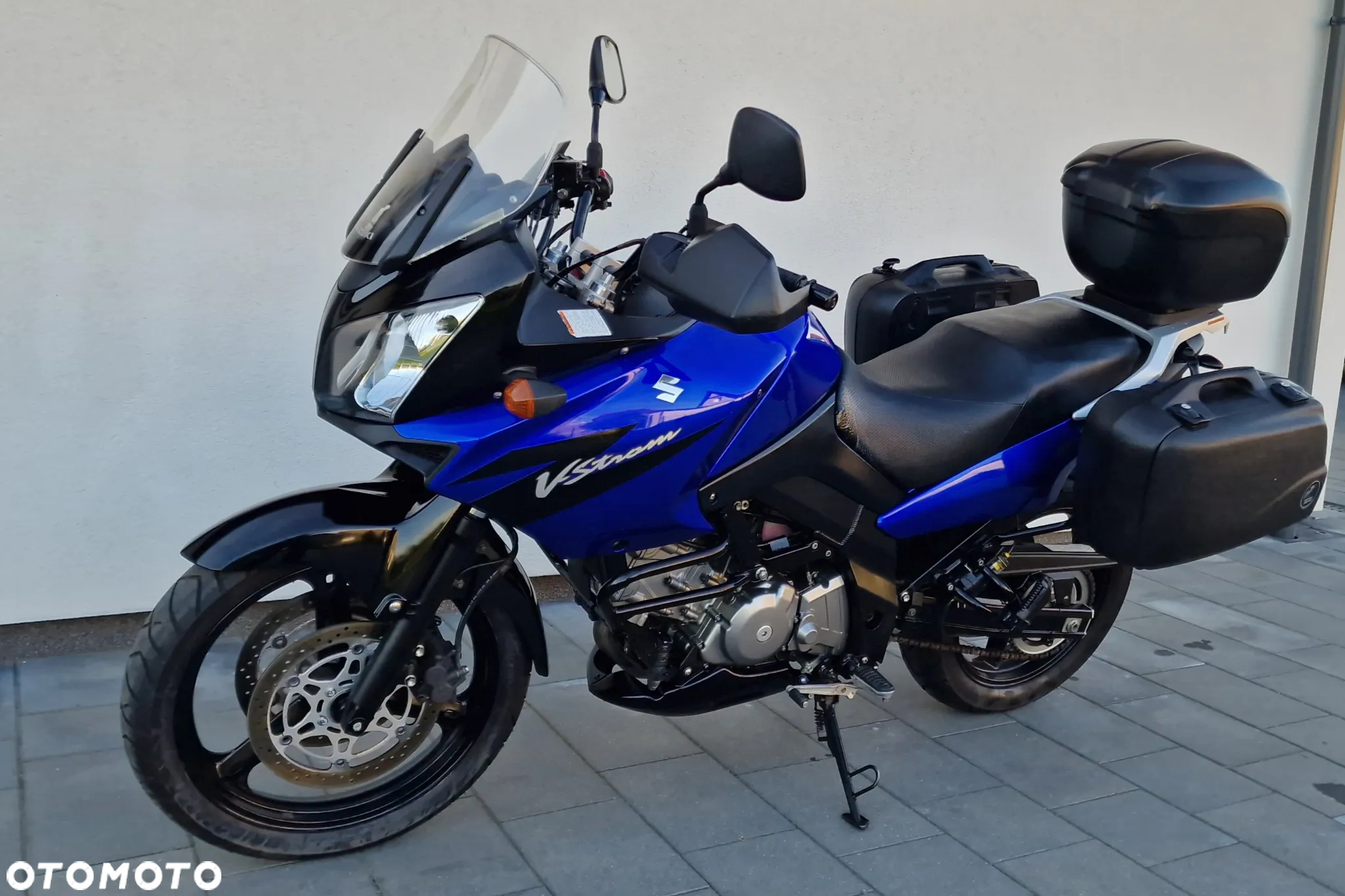 Suzuki DL - 4