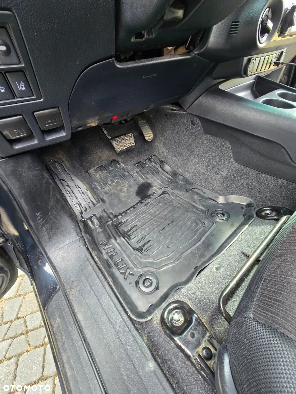 Toyota Hilux 2.4 D-4D Double Cab SR 4x4 - 16