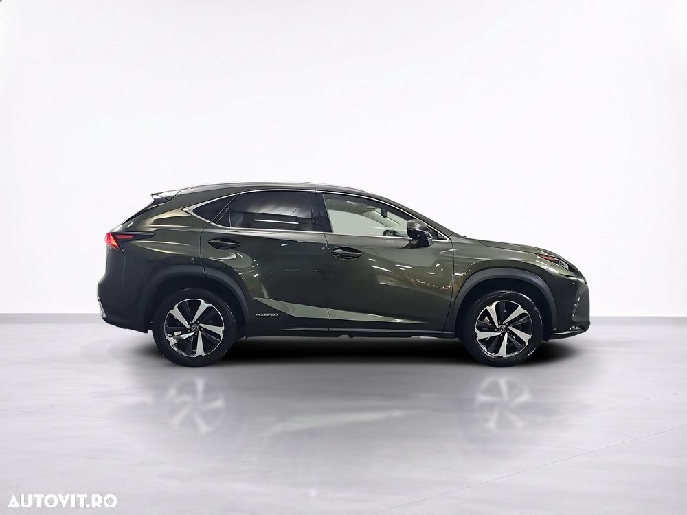 Lexus Seria NX 300h - 7