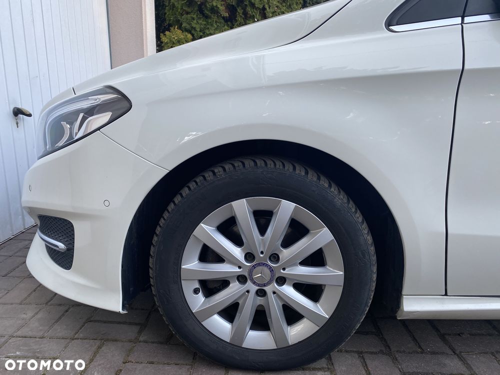 Mercedes-Benz Klasa B 180 (CDI) d 7G-DCT AMG Line - 13