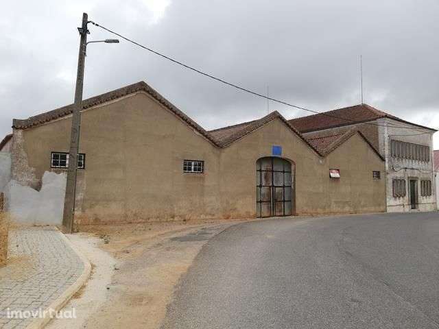 Armazéns centro Portel - Grande imagem: 2/11