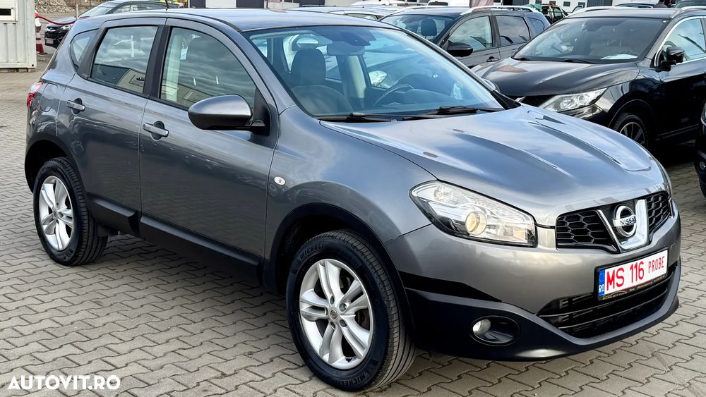 Nissan Qashqai - 2