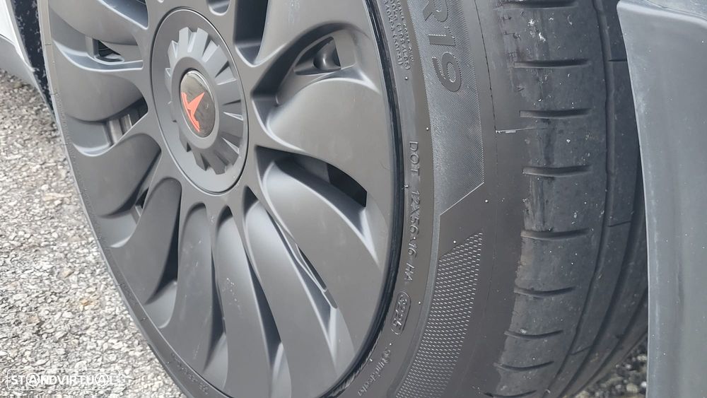Tesla Model Y Tração Traseira - 16