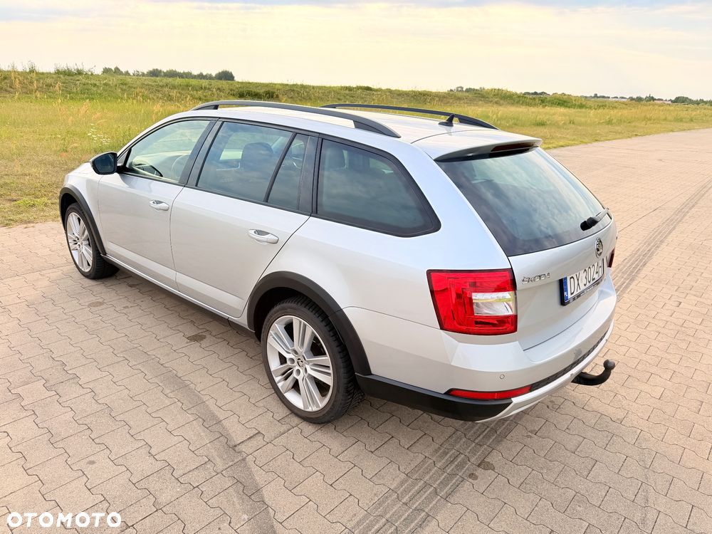 Skoda Octavia 2.0 TDI 4x4 DSG Scout - 5