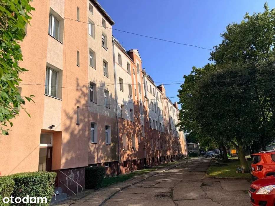 Mieszkanie przy ul. Piesza 75,6 m2 na sprzedaż