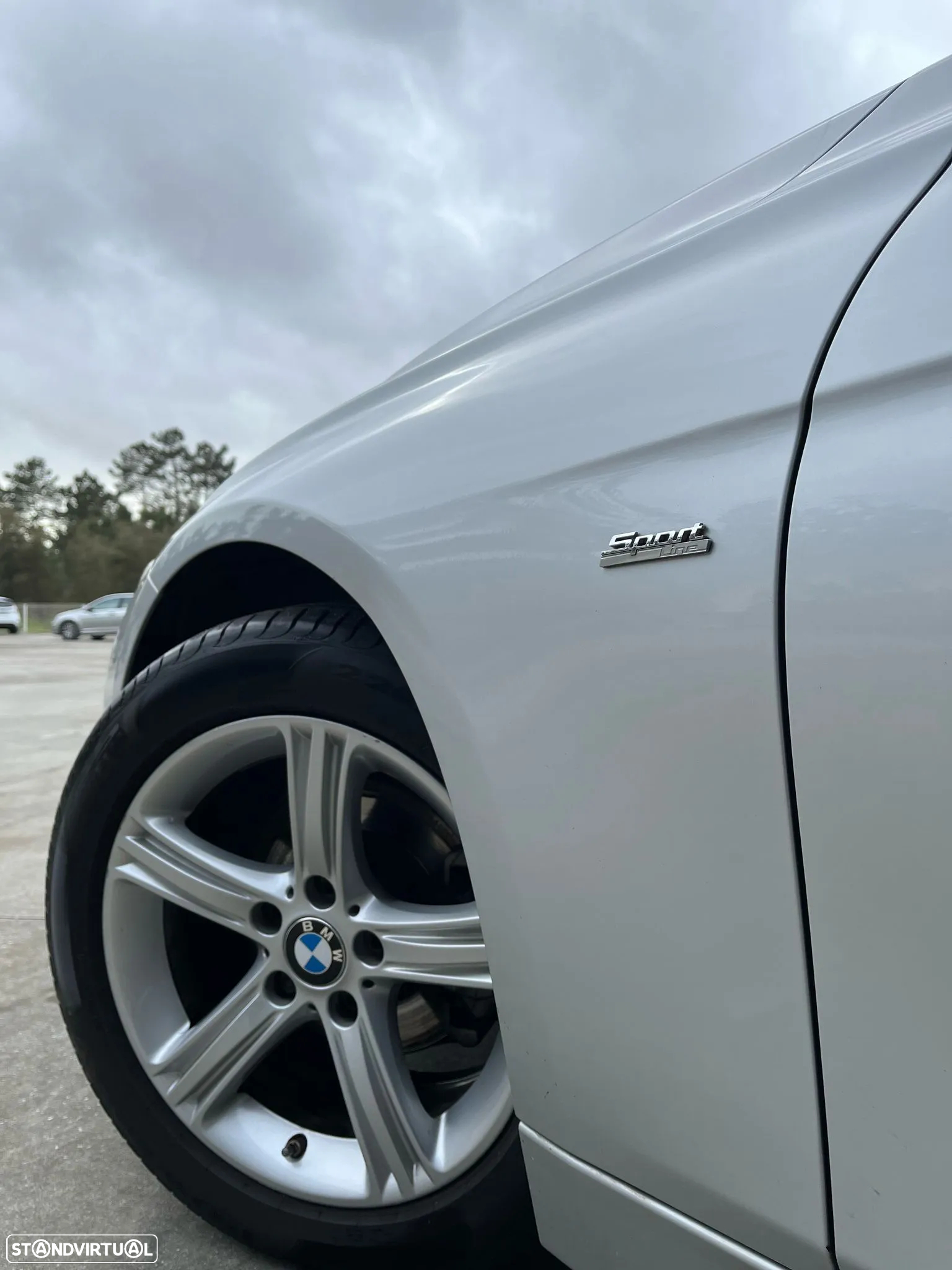 BMW 318 d Line Sport Auto - 4