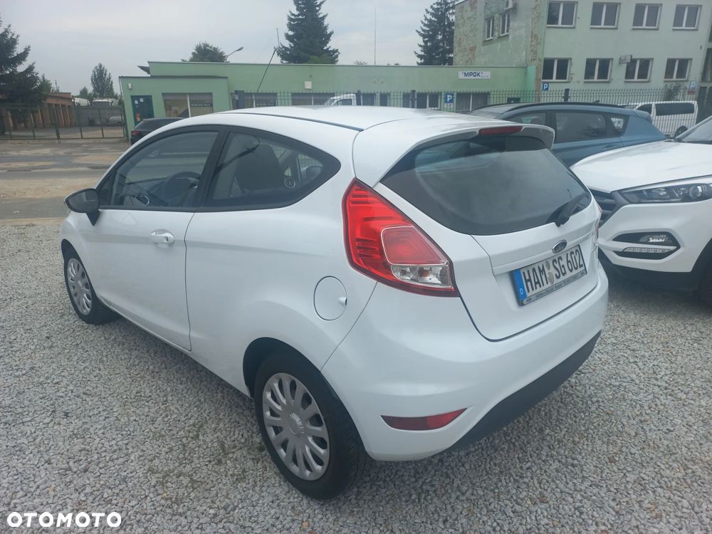 Ford Fiesta 1.25 Trend Edition - 14