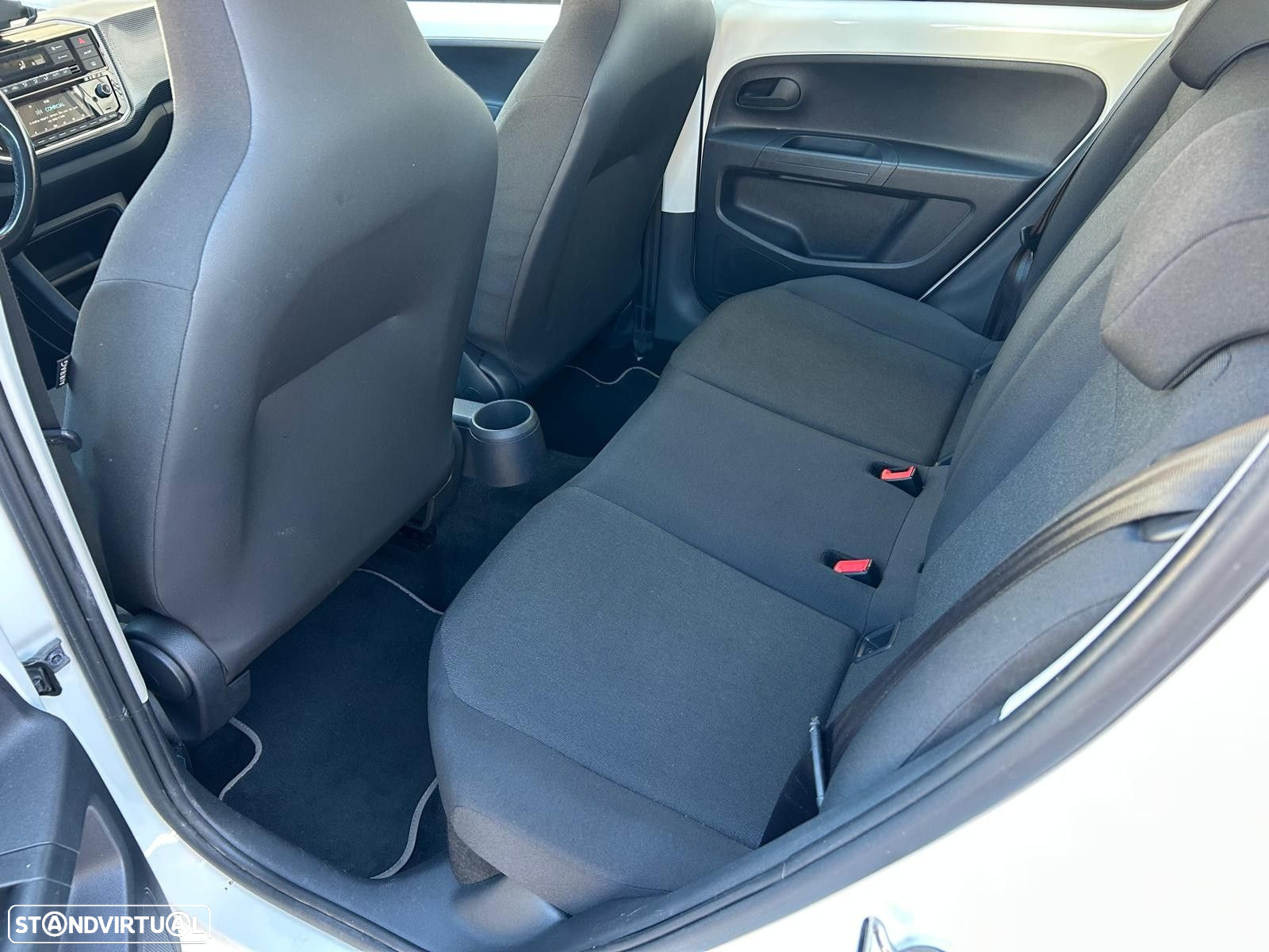 VW e-Up! Confort - 11