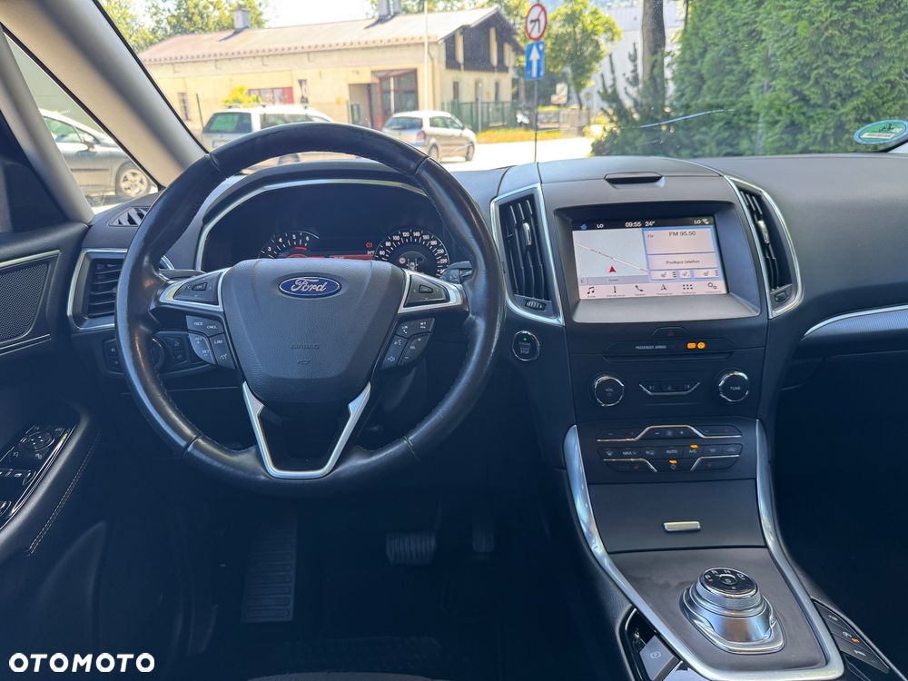Ford S-Max - 4