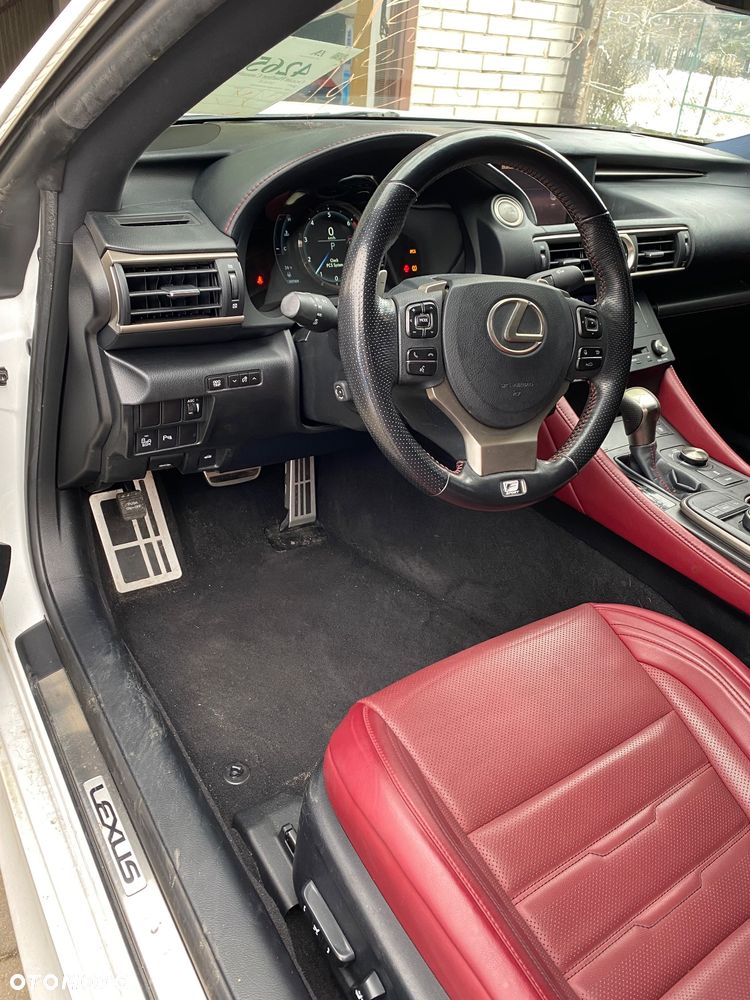 Lexus RC 200t SPORT - 7