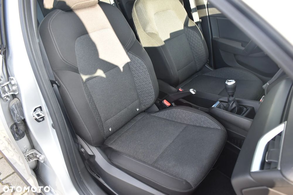 Renault Clio 1.0 TCe Equilibre - 19