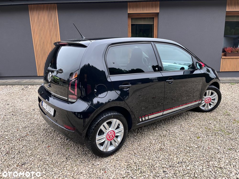 Volkswagen up! 1.0 beats - 10