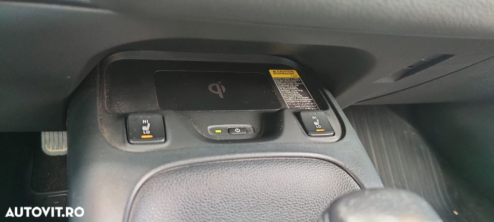Toyota Corolla 1.8 HSD Dynamic - 10