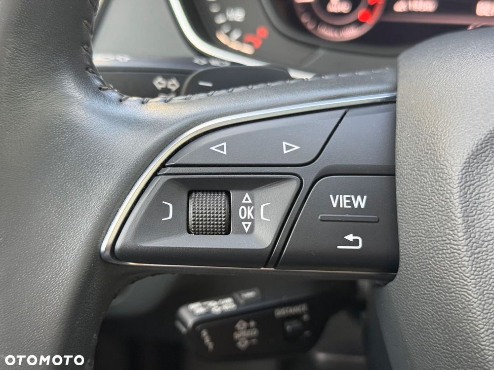 Audi Q5 55 TFSIe quattro S tronic S line - 20