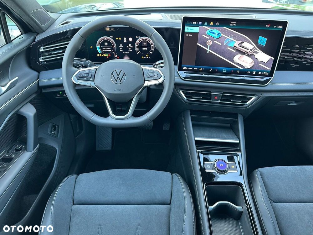 Volkswagen Tiguan 2.0 TDI 4Mot Elegance DSG - 24