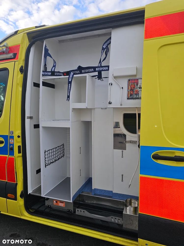 Mercedes-Benz Sprinter 419 CDI Ambulans Karetka - 9