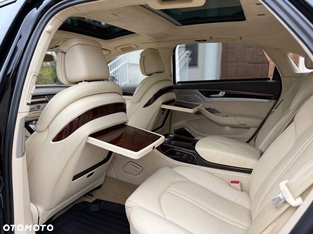 Audi A8 6.3 W12 FSI L Quattro - 19