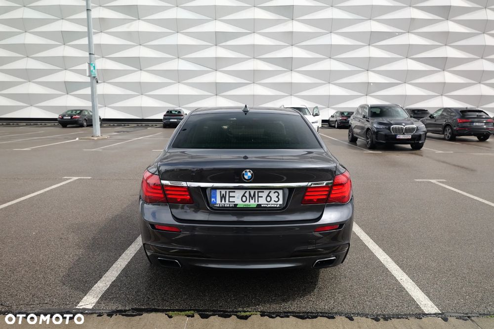 BMW Seria 7 750Ld xDrive Blue Performance Edition Exclusive - 6